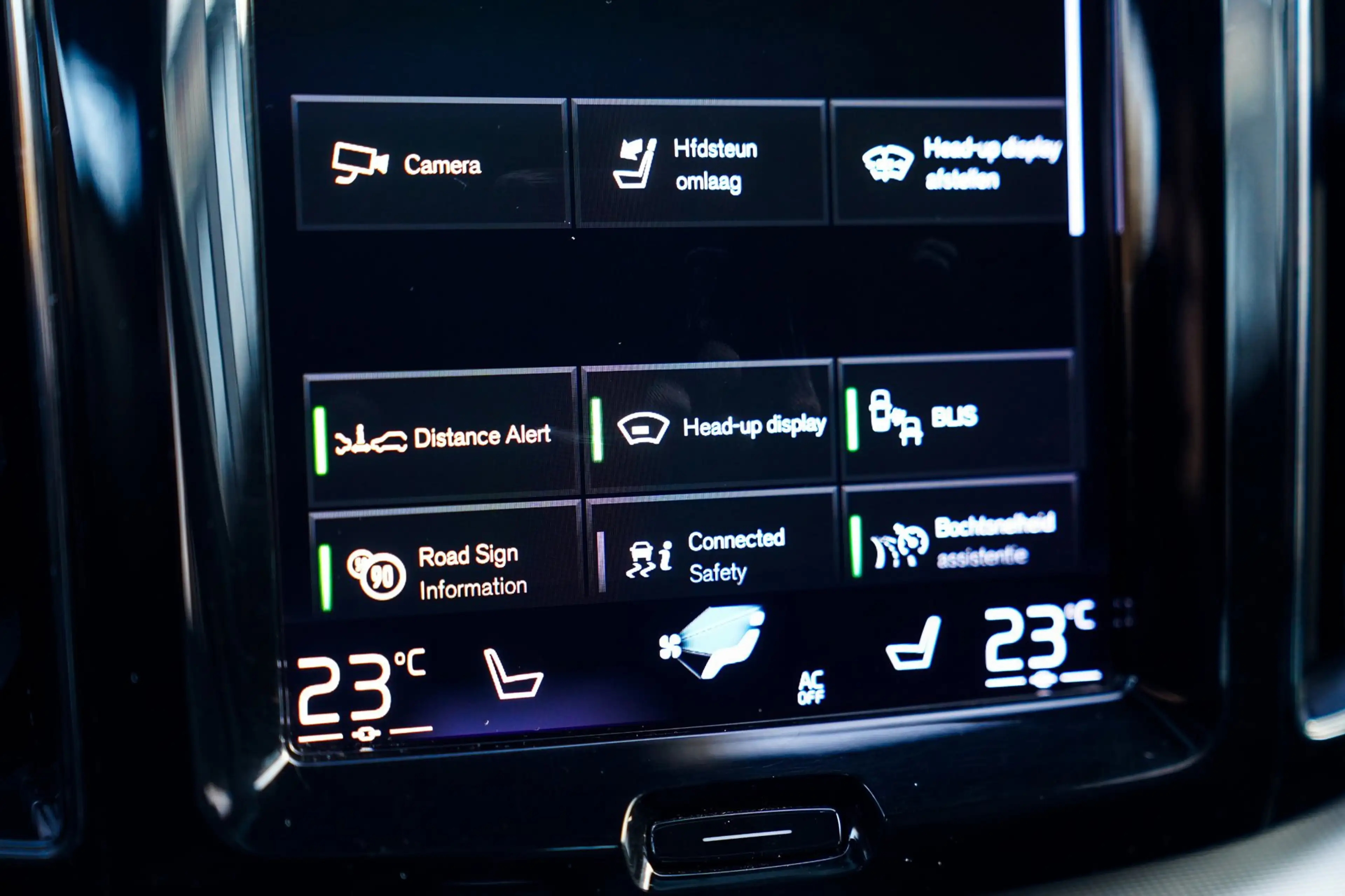 Volvo XC60 2.0 Recharge T8 AWD Inscription | Head Up Display — photo 50