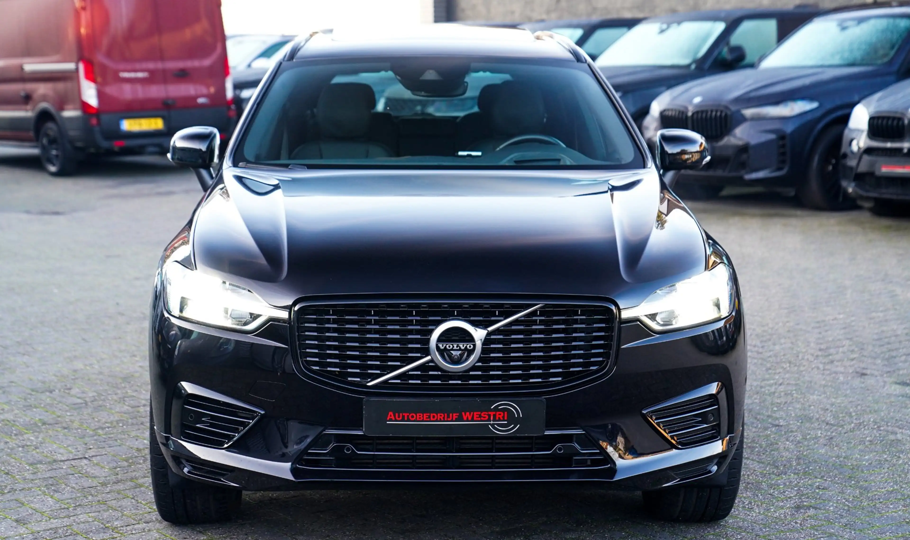 Volvo XC60 2.0 Recharge T8 AWD Inscription | Head Up Display — photo 10