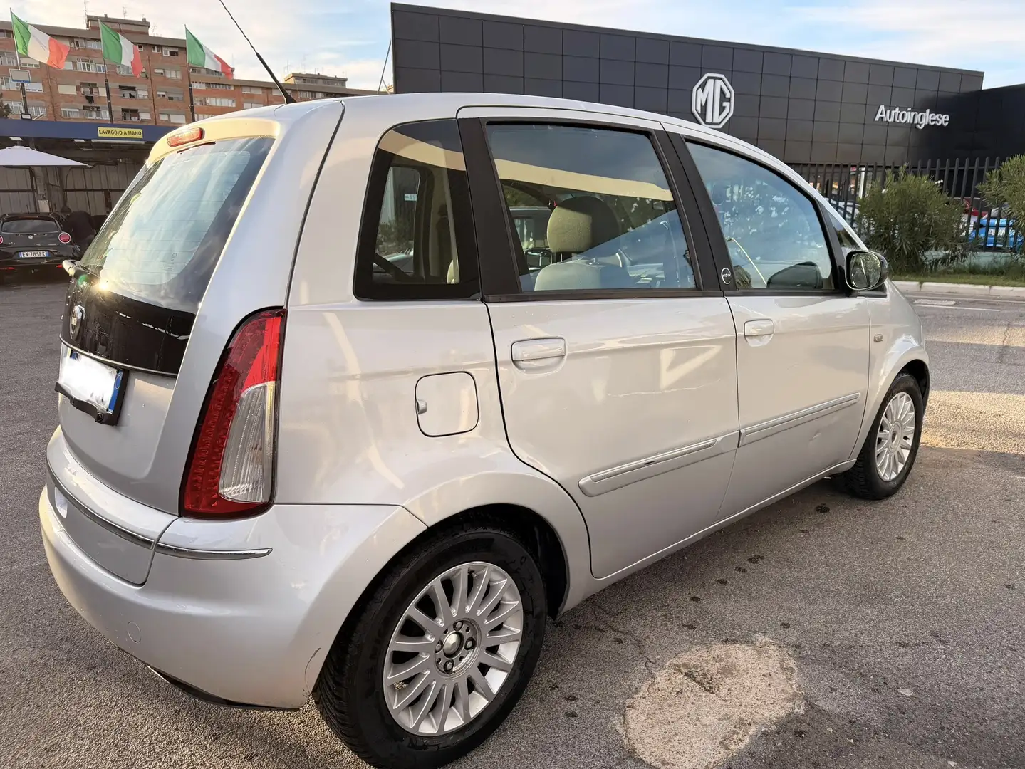Lancia MUSA 1.4 8v Diva (argento) ecochic Gpl - 2