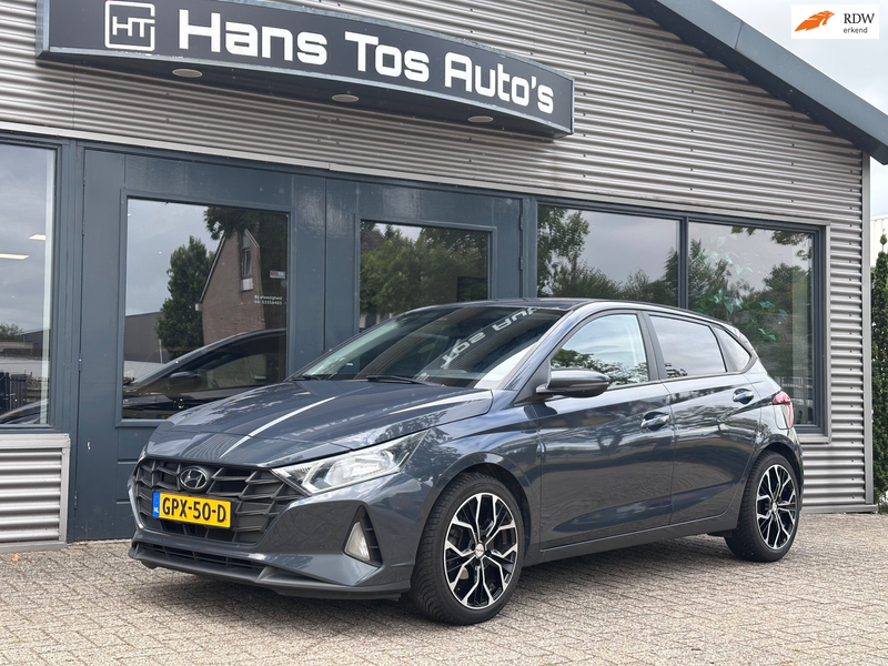 Hyundai i20 1.2 MPI Comfort / Apple Carplay / CAMERA+ PDC / 17