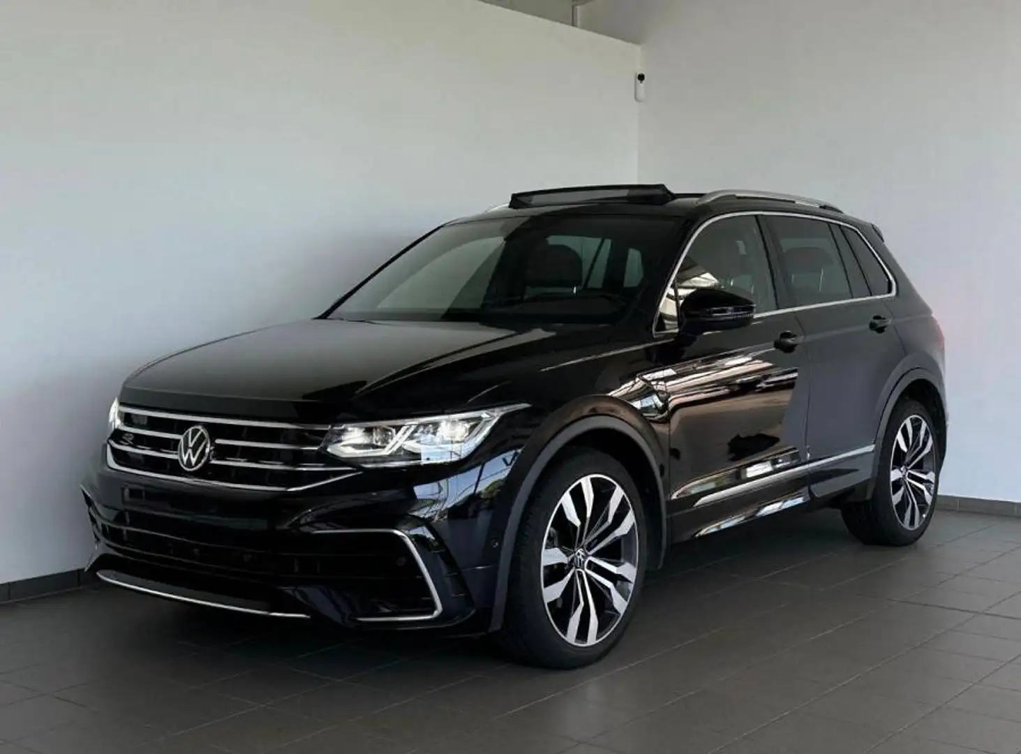 Volkswagen Tiguan 2.0TDI R-Line 4Motion DSG 147kW Schwarz - 2