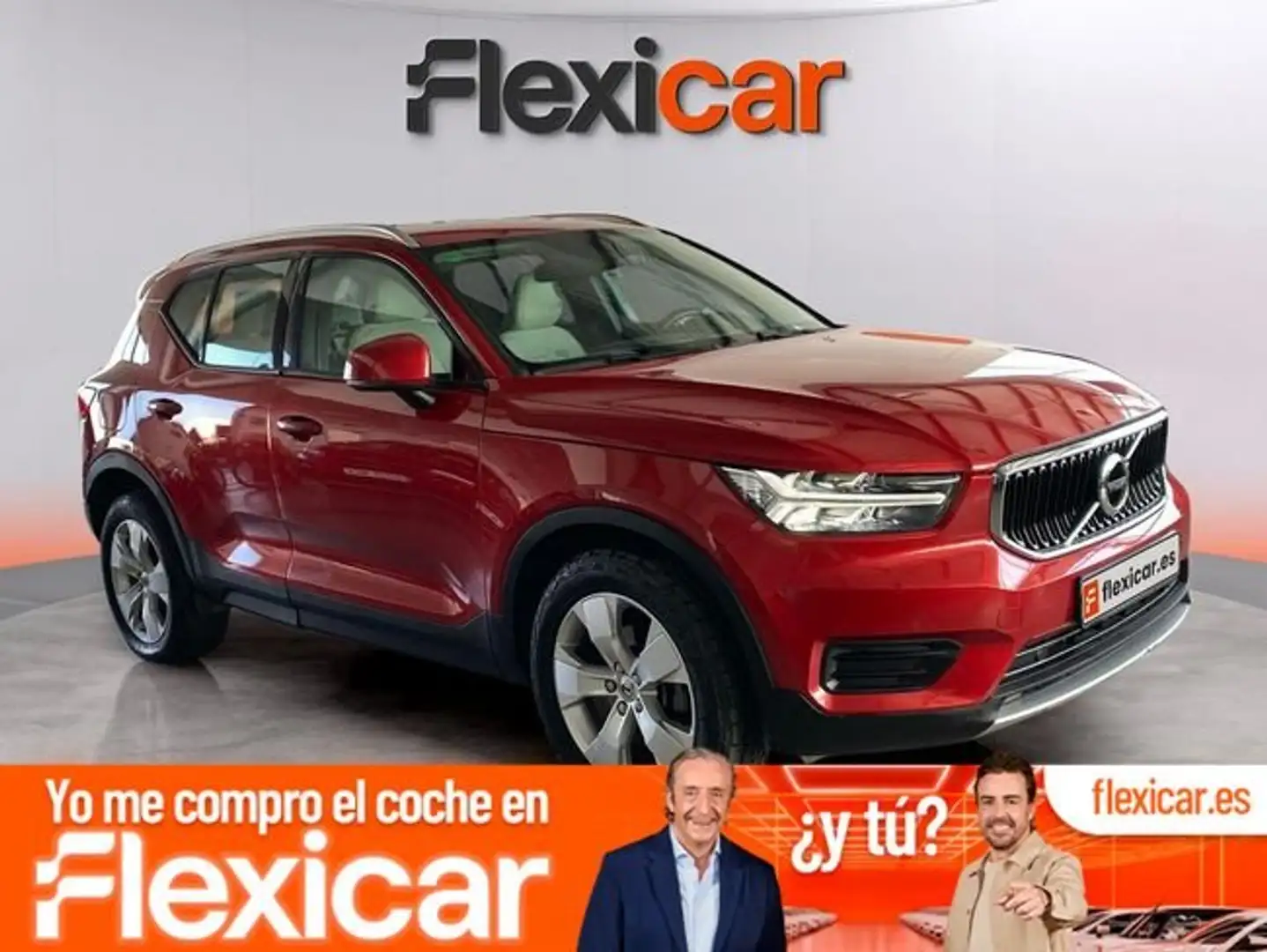 Volvo XC40 D3 Momentum Aut. Rojo - 1