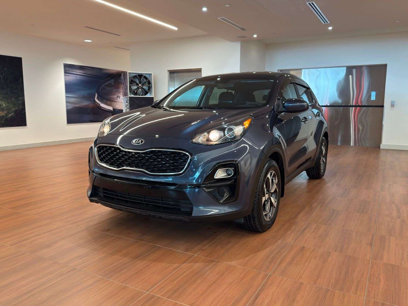 2022 Kia Sportage | LX MODEL, LOW MILEAGE