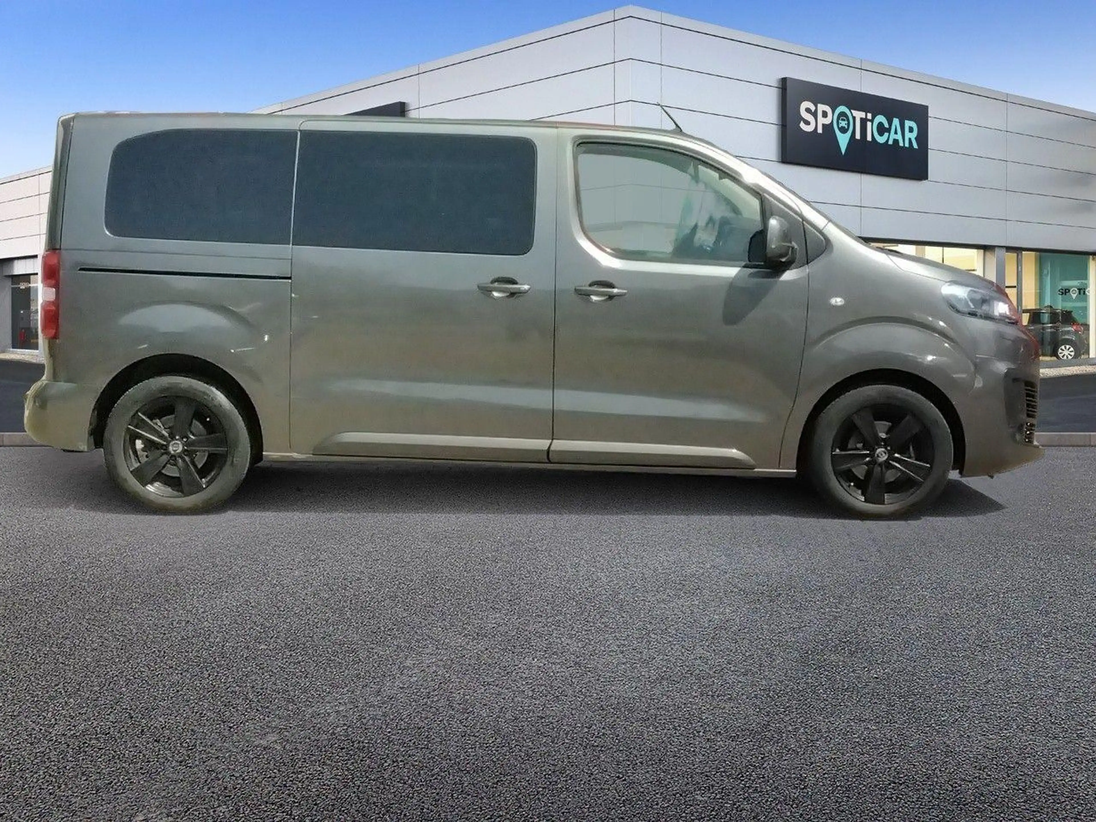Citroen Spacetourer Feel M — photo 4