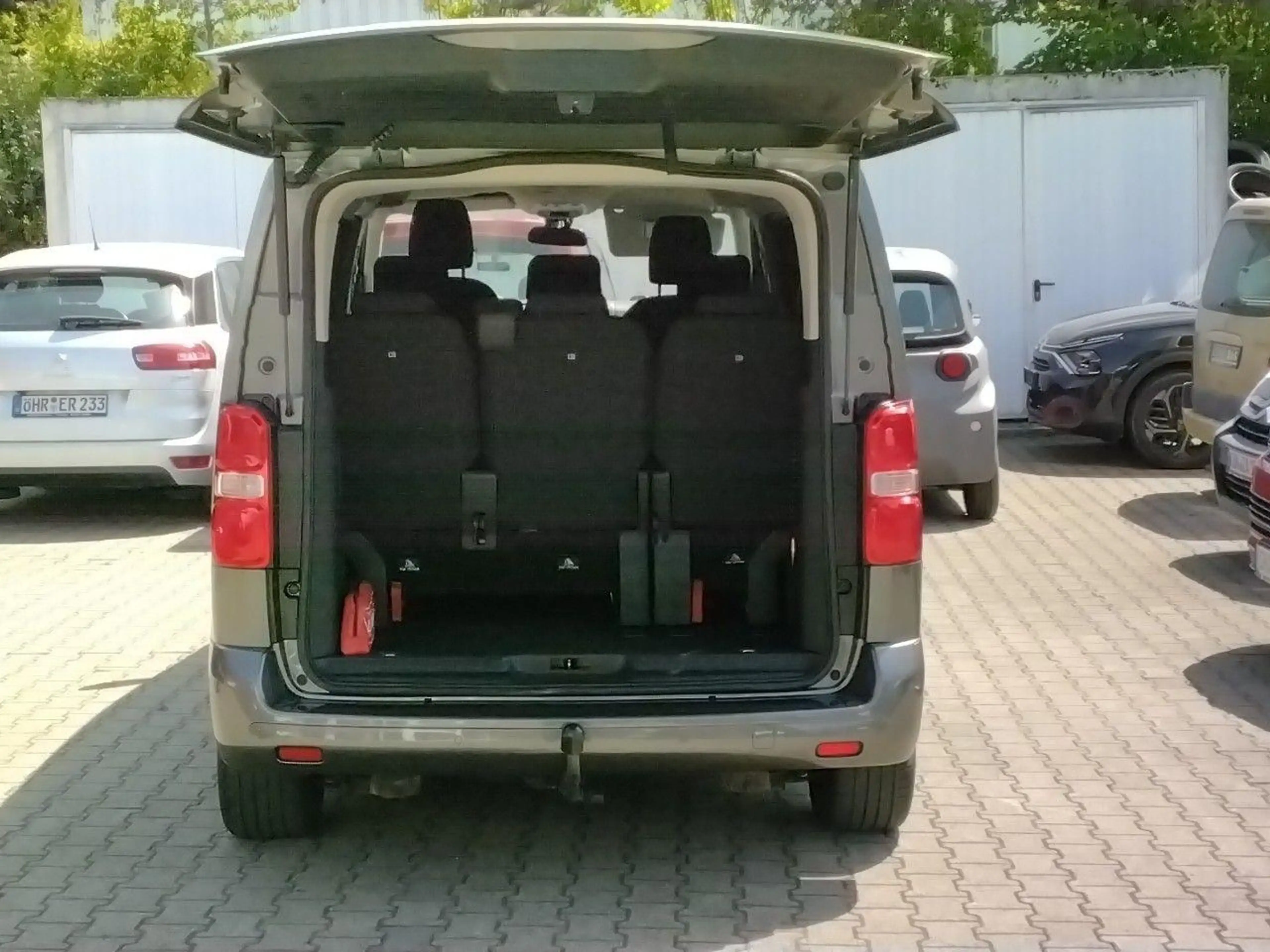 Citroen Spacetourer Feel M — photo 6