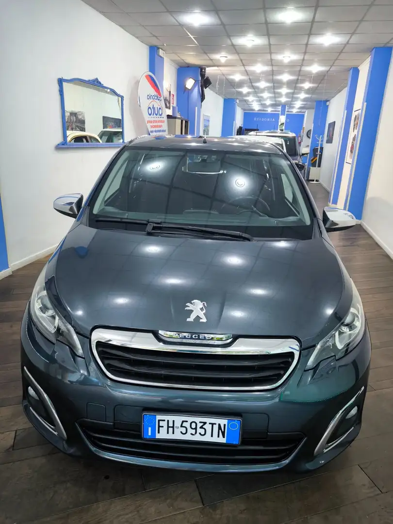 Peugeot 108 VTi 68 5 porte Allure Grigio - 2