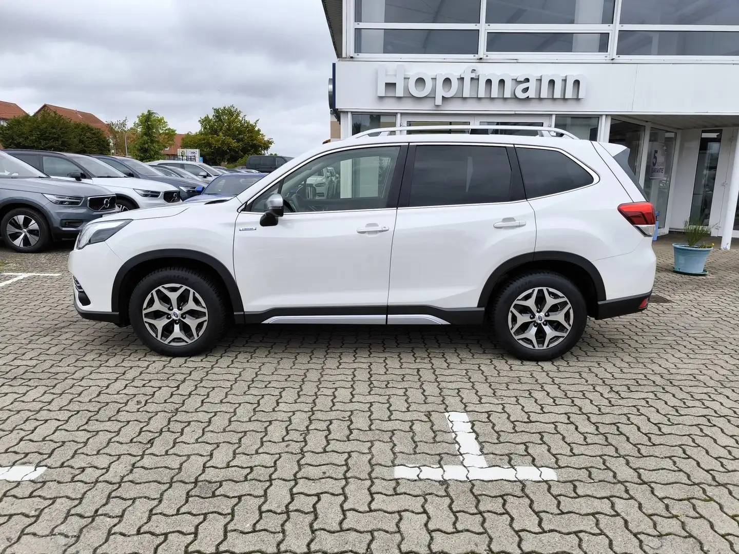Subaru Forester 2.0ie e-Boxer Comfort LED/ACC/BLIS Weiß - 2