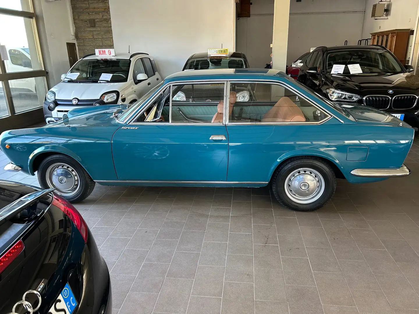Fiat 124 Coupè SPORT BELLISSIMA Blau - 2