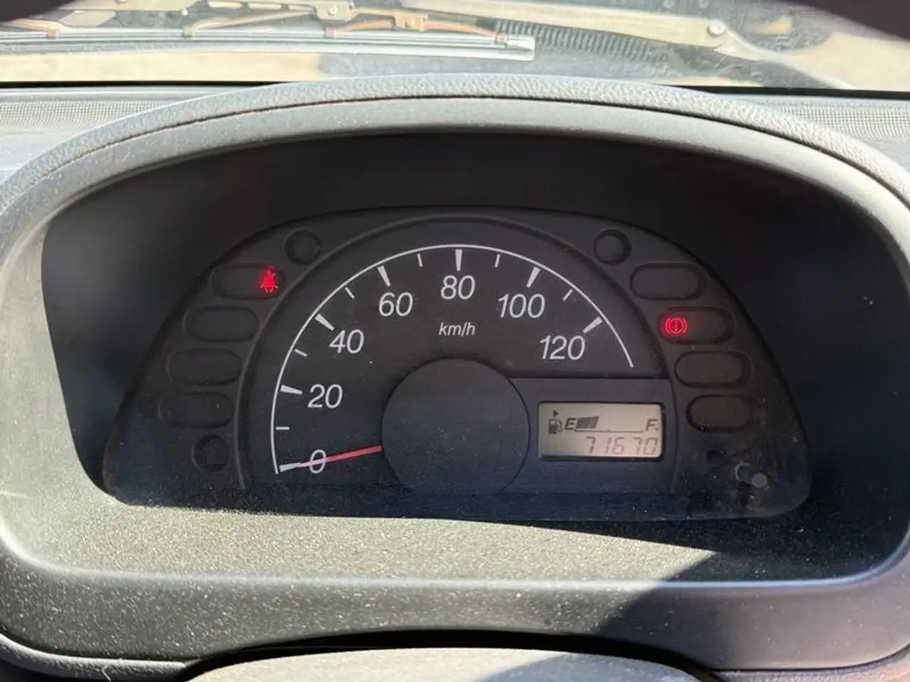 Suzuki Carry снимка Suzuki Carry