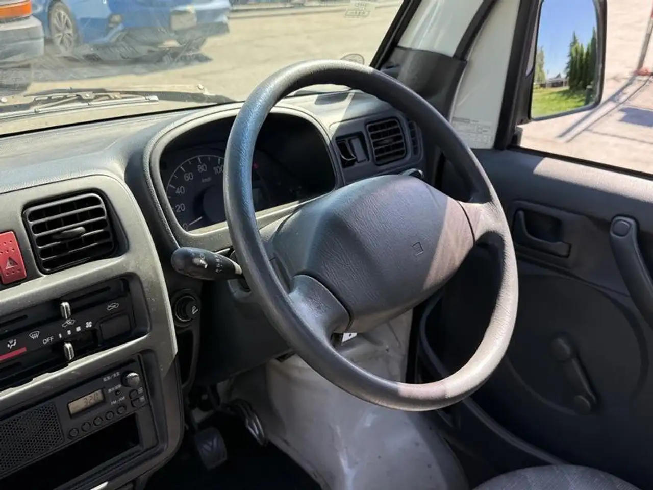Suzuki Carry снимка Suzuki Carry