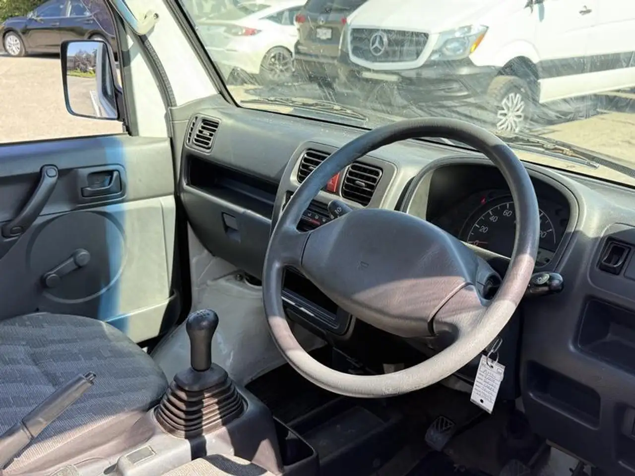 Suzuki Carry снимка Suzuki Carry