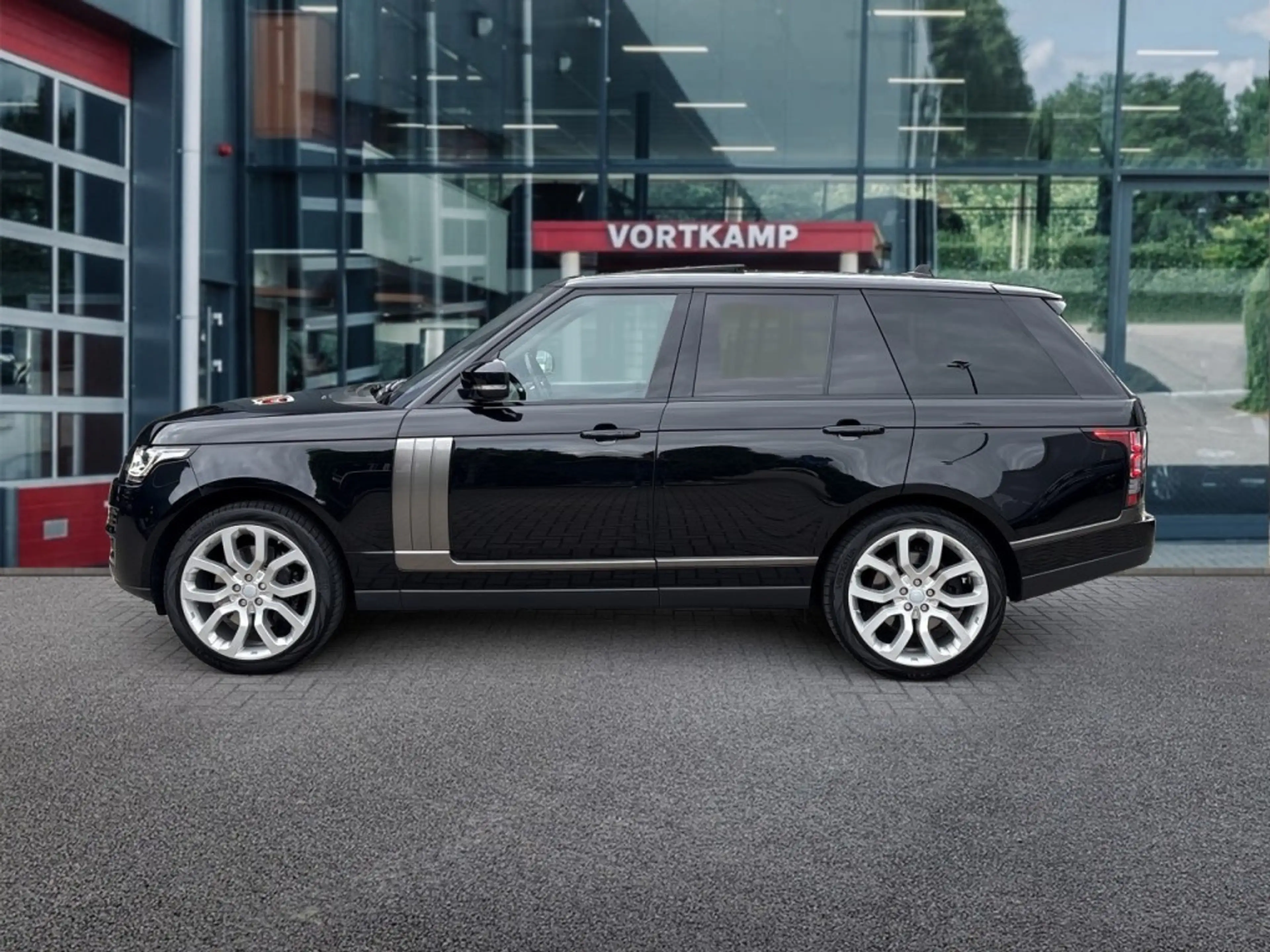 Land Rover Range Rover 4.4 SDV8 VOGUE PANO-DAK/TREKHAAK/360CAM/ELEK-KLEP/ — photo 8