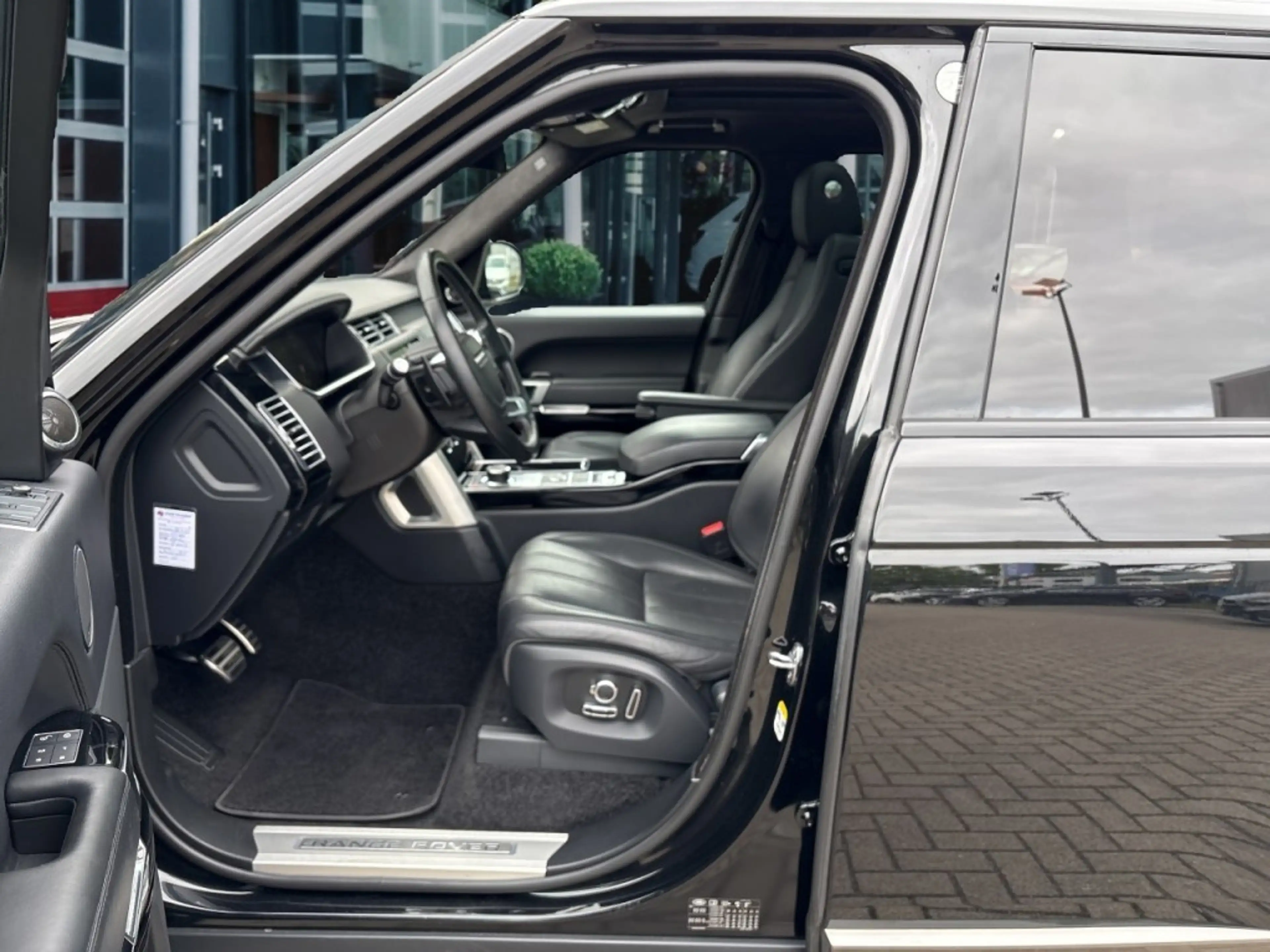 Land Rover Range Rover 4.4 SDV8 VOGUE PANO-DAK/TREKHAAK/360CAM/ELEK-KLEP/ — photo 13