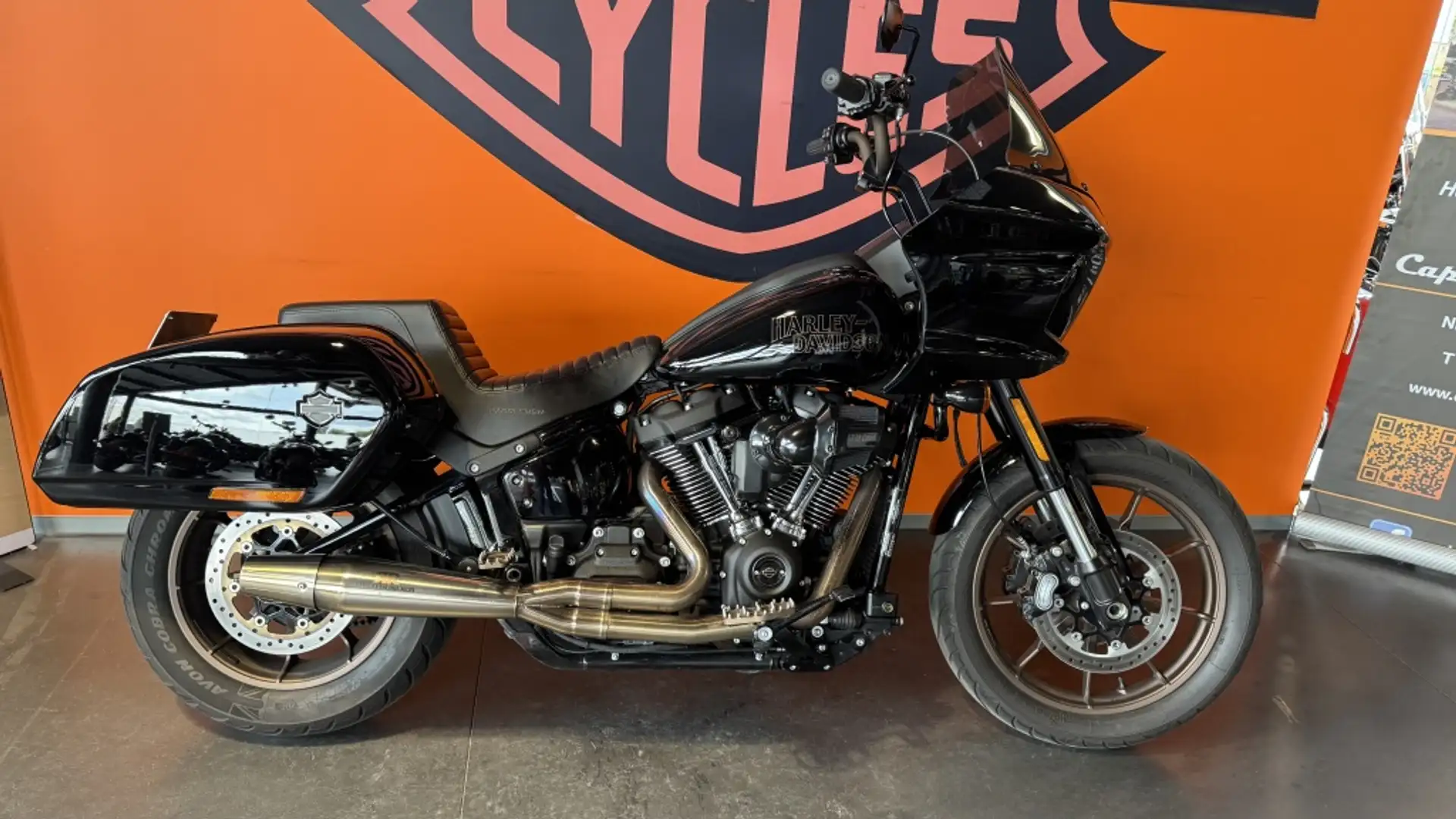 Harley-Davidson Lowrider ST Cruiser Schwarz - 1