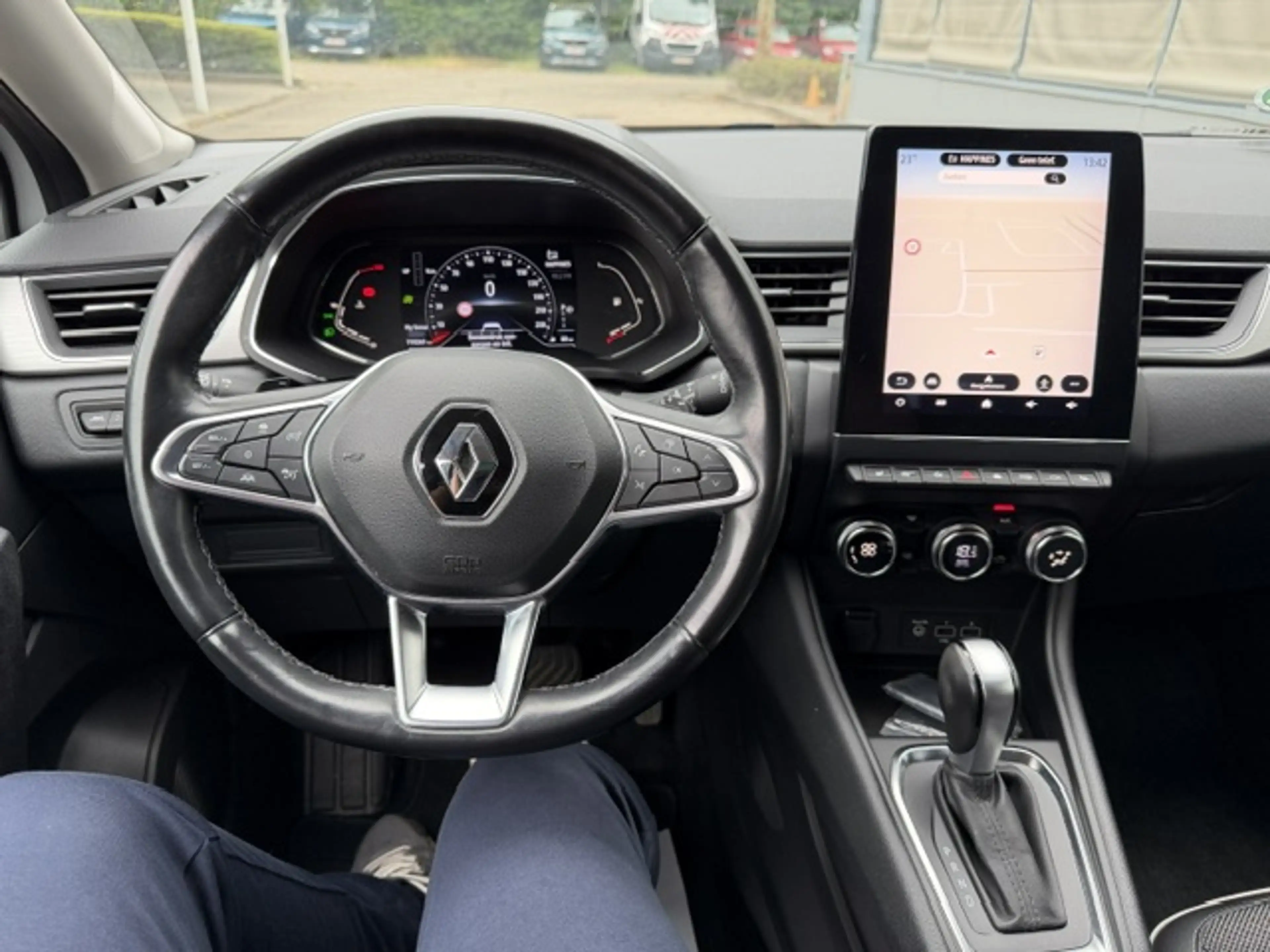 Renault Captur Captur 1.33 TCe Intens GPF EDC — photo 11