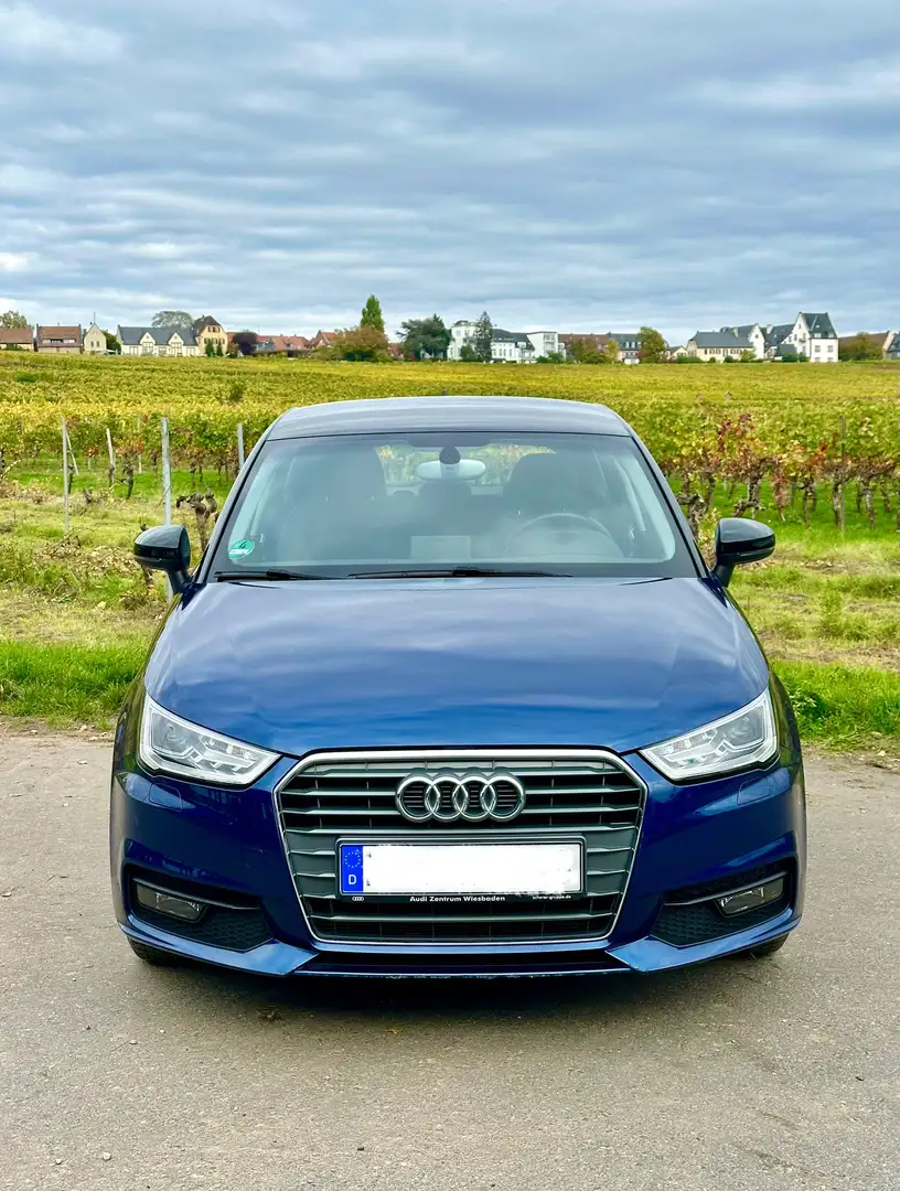 Audi A1 sport Blau - 2