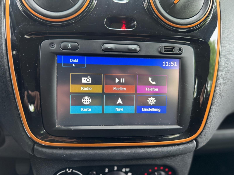Dacia Dokker Dokker 1.5 dCi 90 Stepway Navigation Scheckheft — photo 16