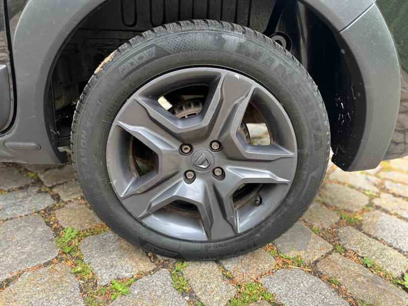 Dacia Dokker Dokker 1.5 dCi 90 Stepway Navigation Scheckheft — photo 9