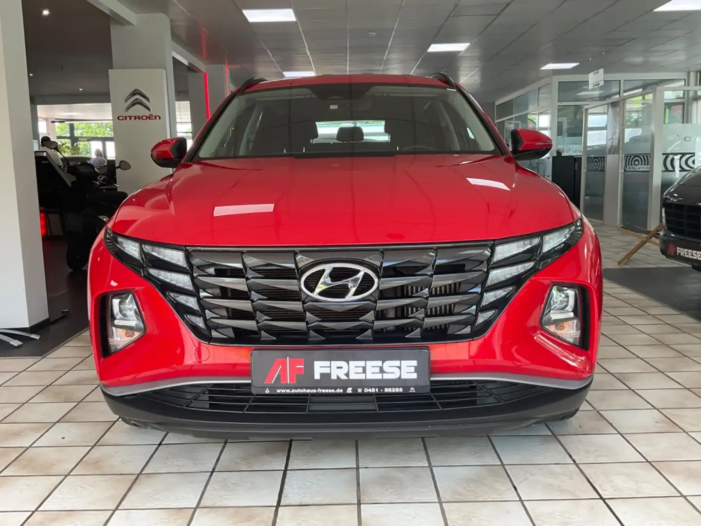 Hyundai TUCSON Select Mild-Hybrid 2WD Rot - 2