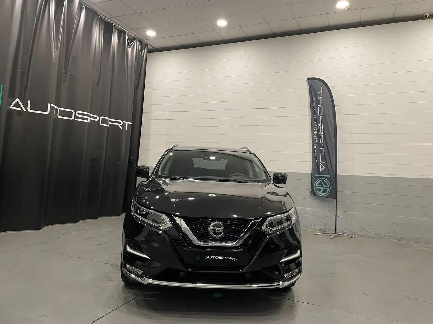 Nissan Qashqai Qashqai 1.3 DIG-T 140 CV N-Connecta Schwarz - 2
