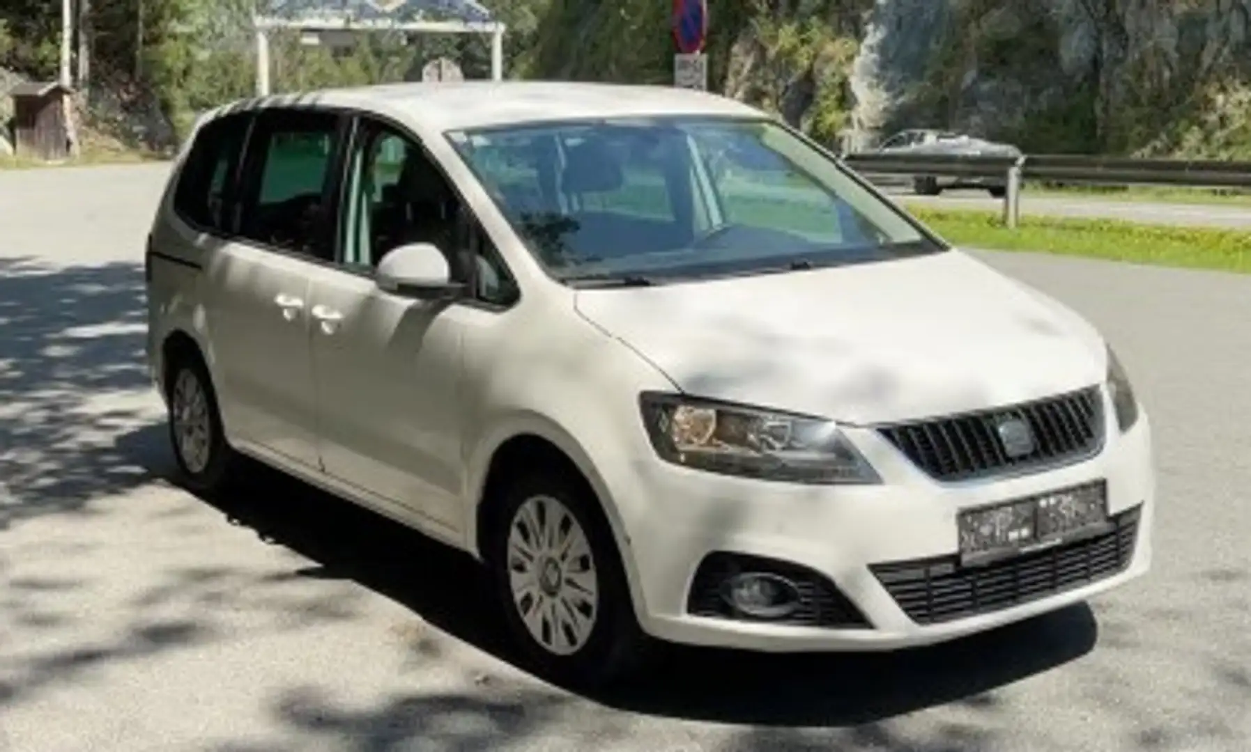 SEAT Alhambra Business TDI CR 4Drive Weiß - 1
