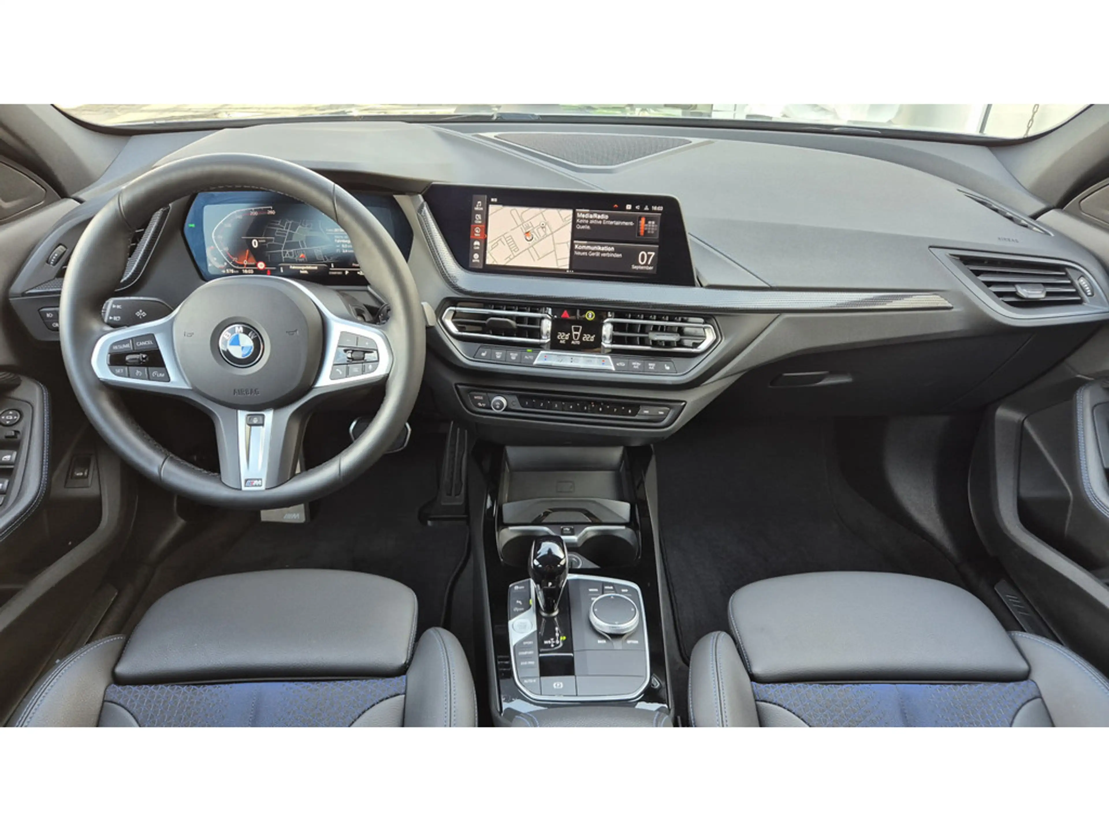 BMW 118 i M-Sport KAM+LED+NAVI+SHZG — photo 6