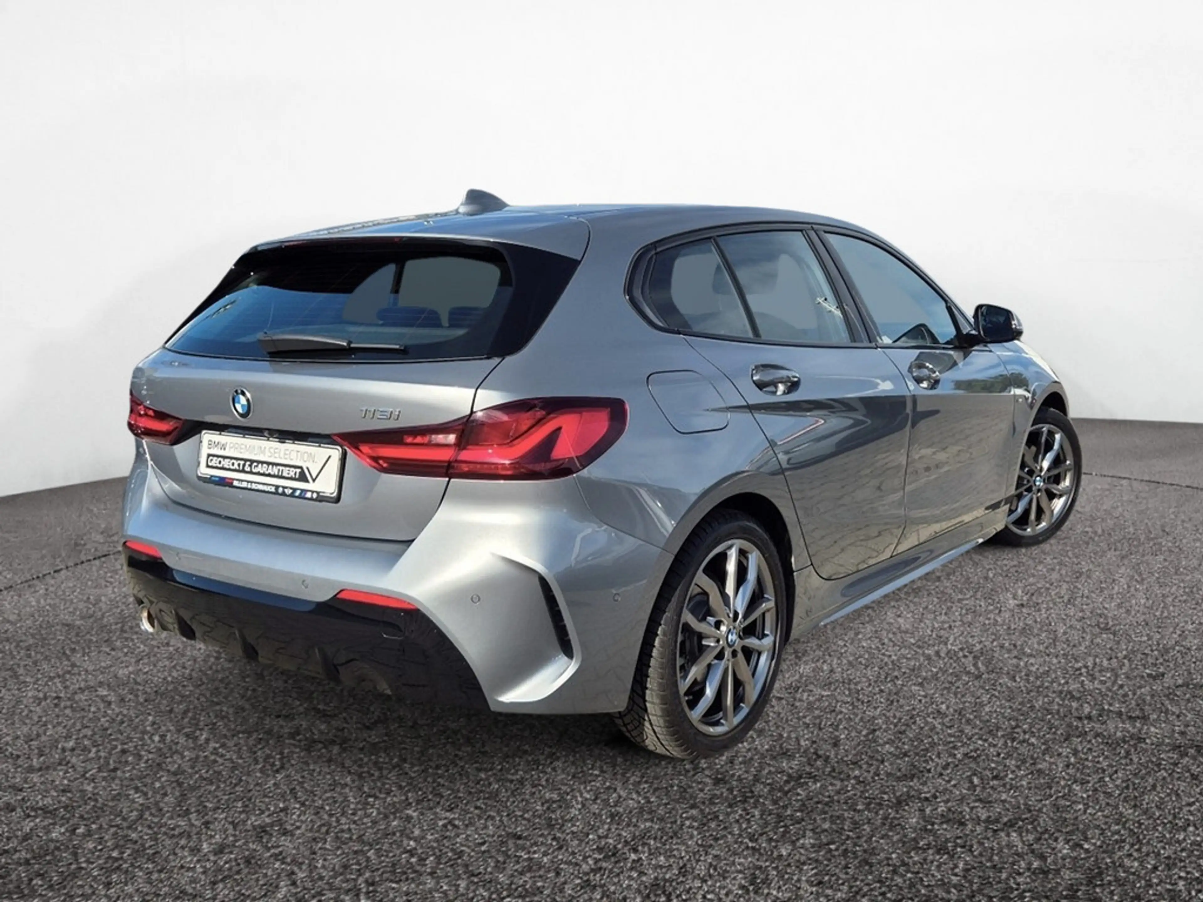BMW 118 i M-Sport KAM+LED+NAVI+SHZG — photo 3