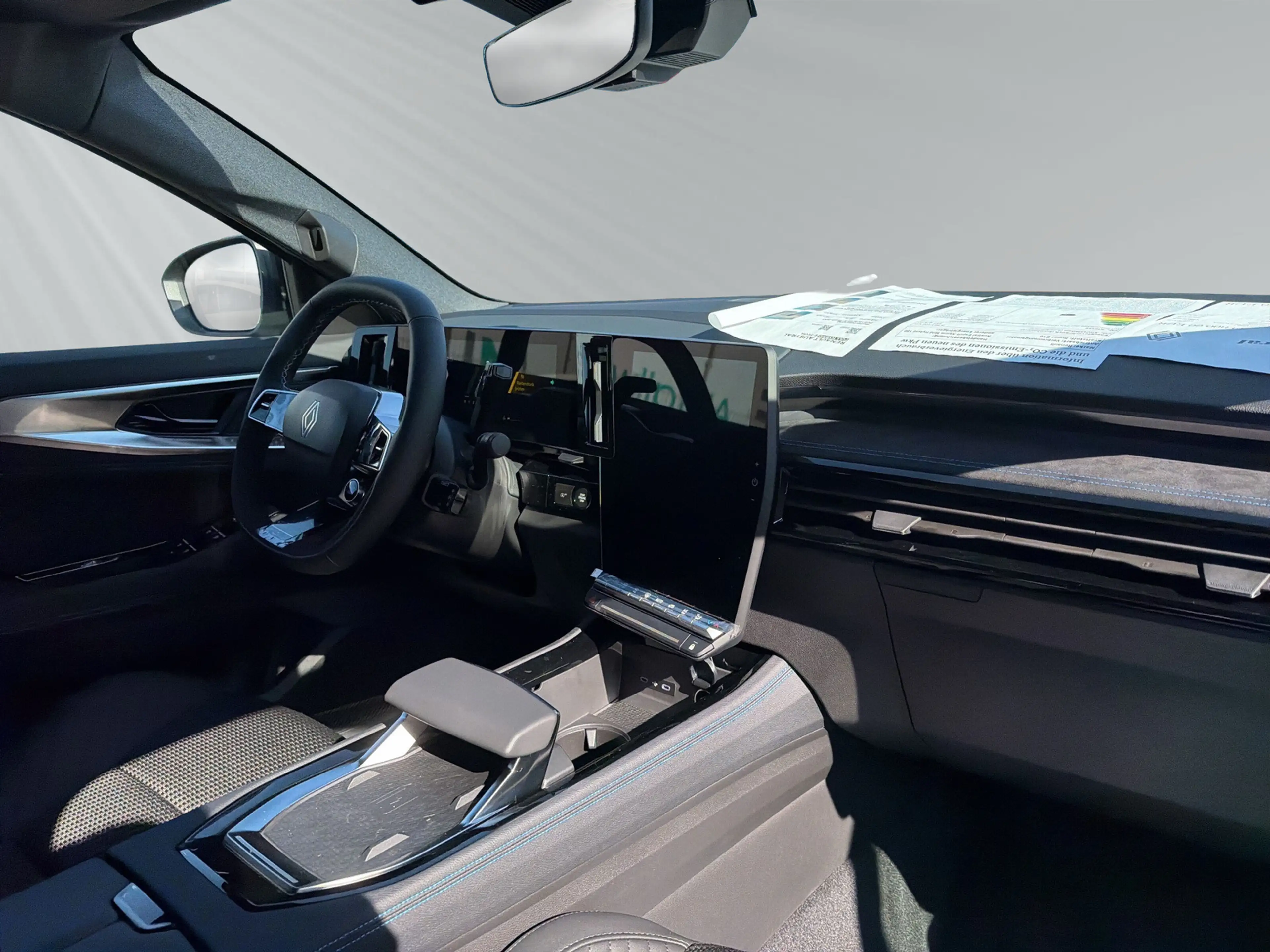 Renault Austral Esprit Alpine Mild Hybrid 150 Automatik — photo 11