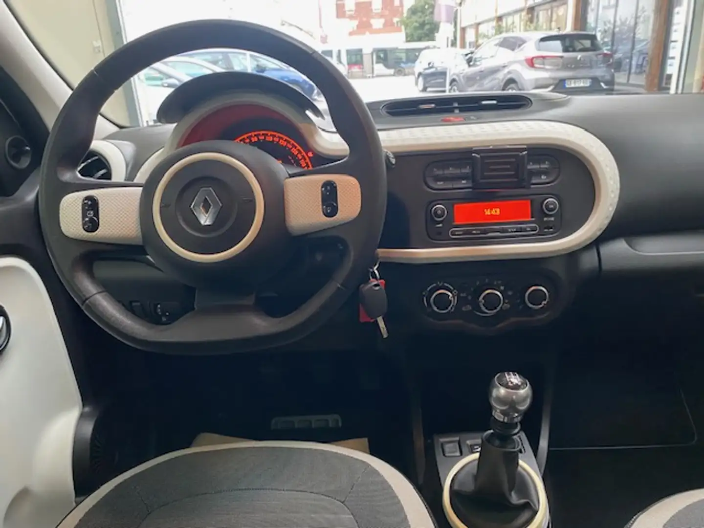 Renault Twingo Twingo III 0.9 TCe 90 Energy Zen - 2