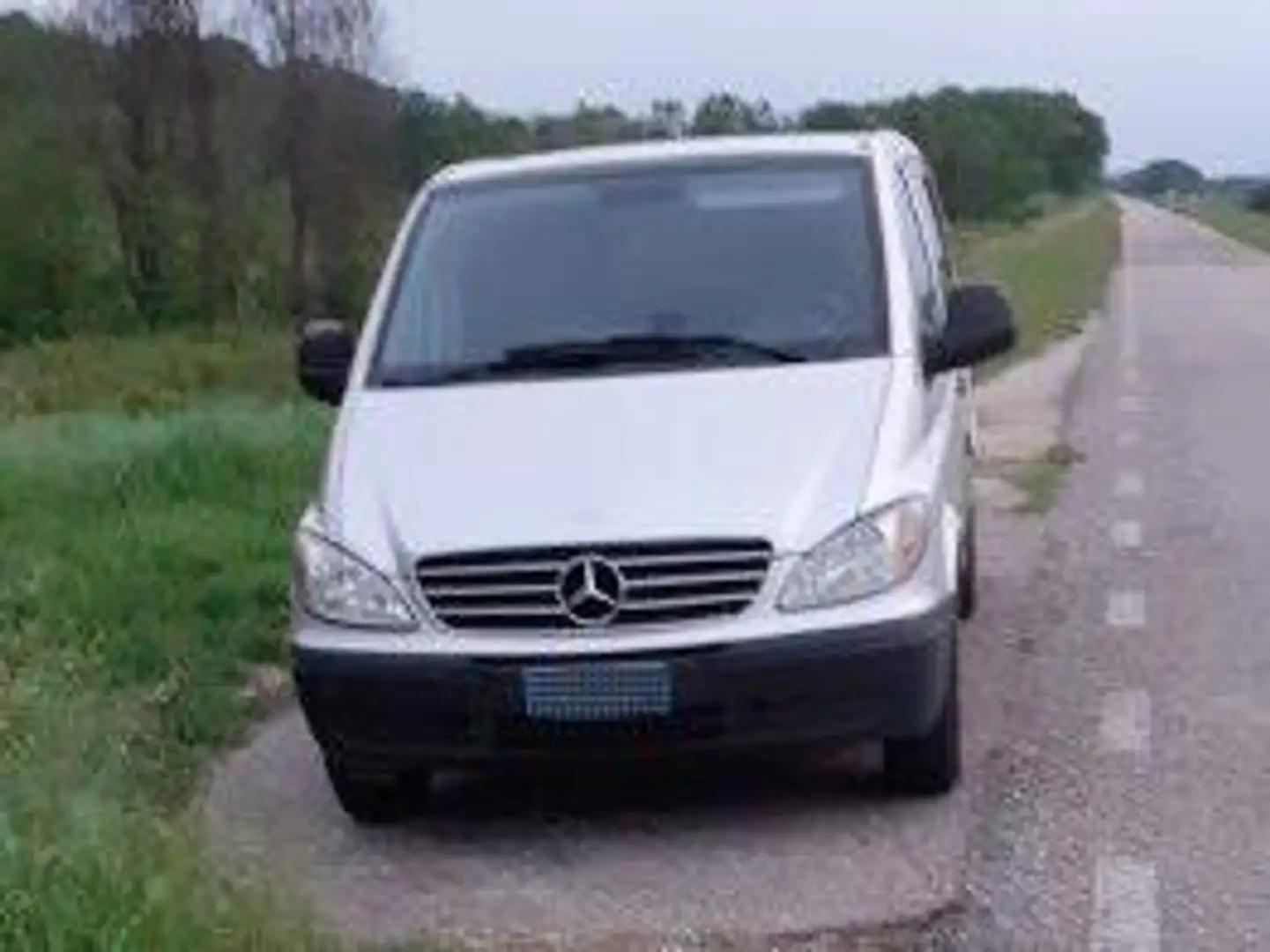 Mercedes-Benz Vito 111 cdi mixto long Argento - 2