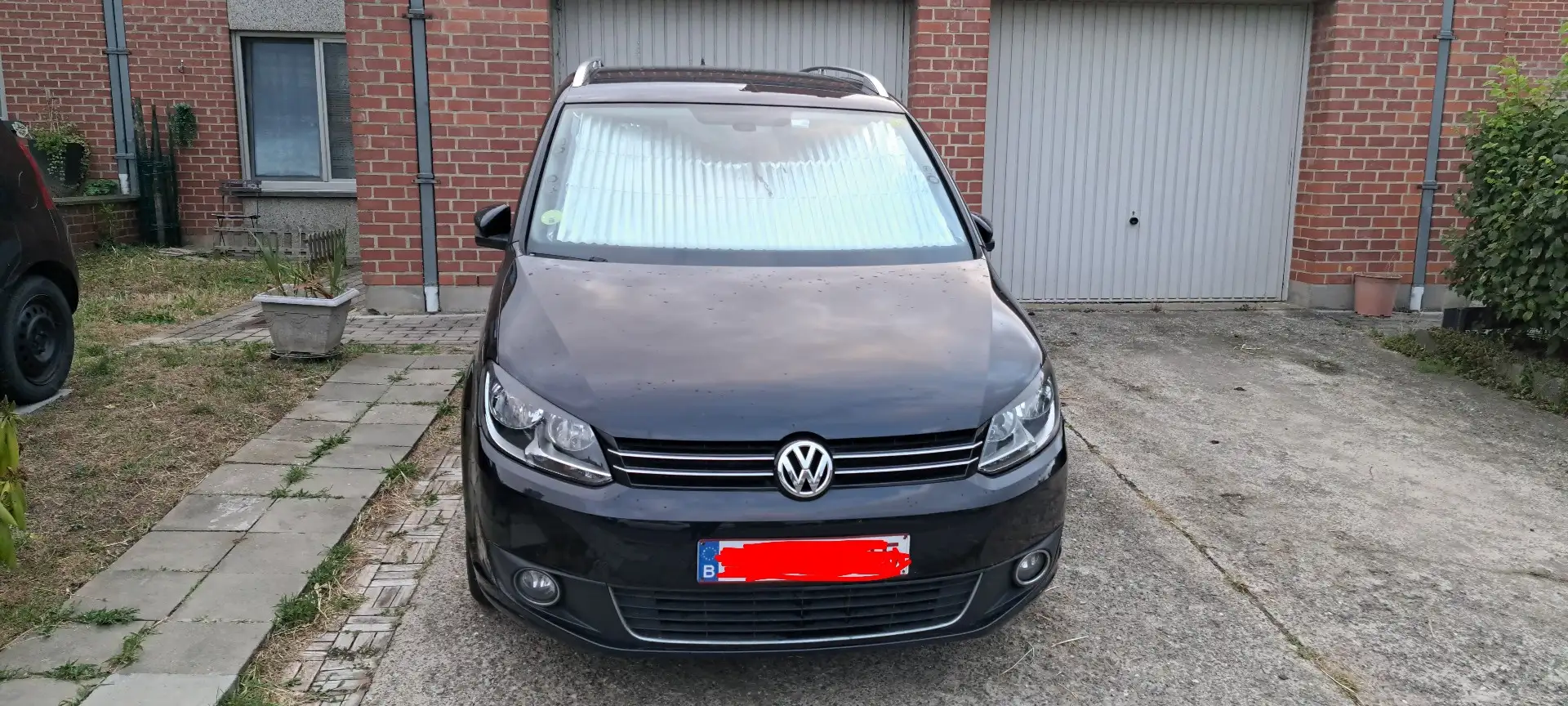 Volkswagen Touran 1.6 CR TDi Highline DSG - 1