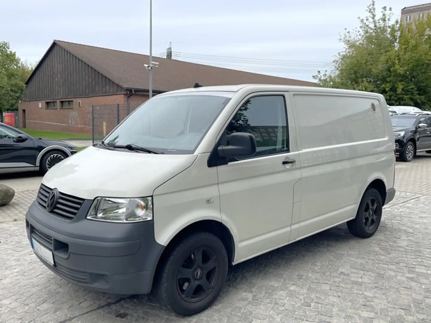 Volkswagen T5 Transporter 1.9 TDI 77kW Klima*Tempomat* Weiß - 1