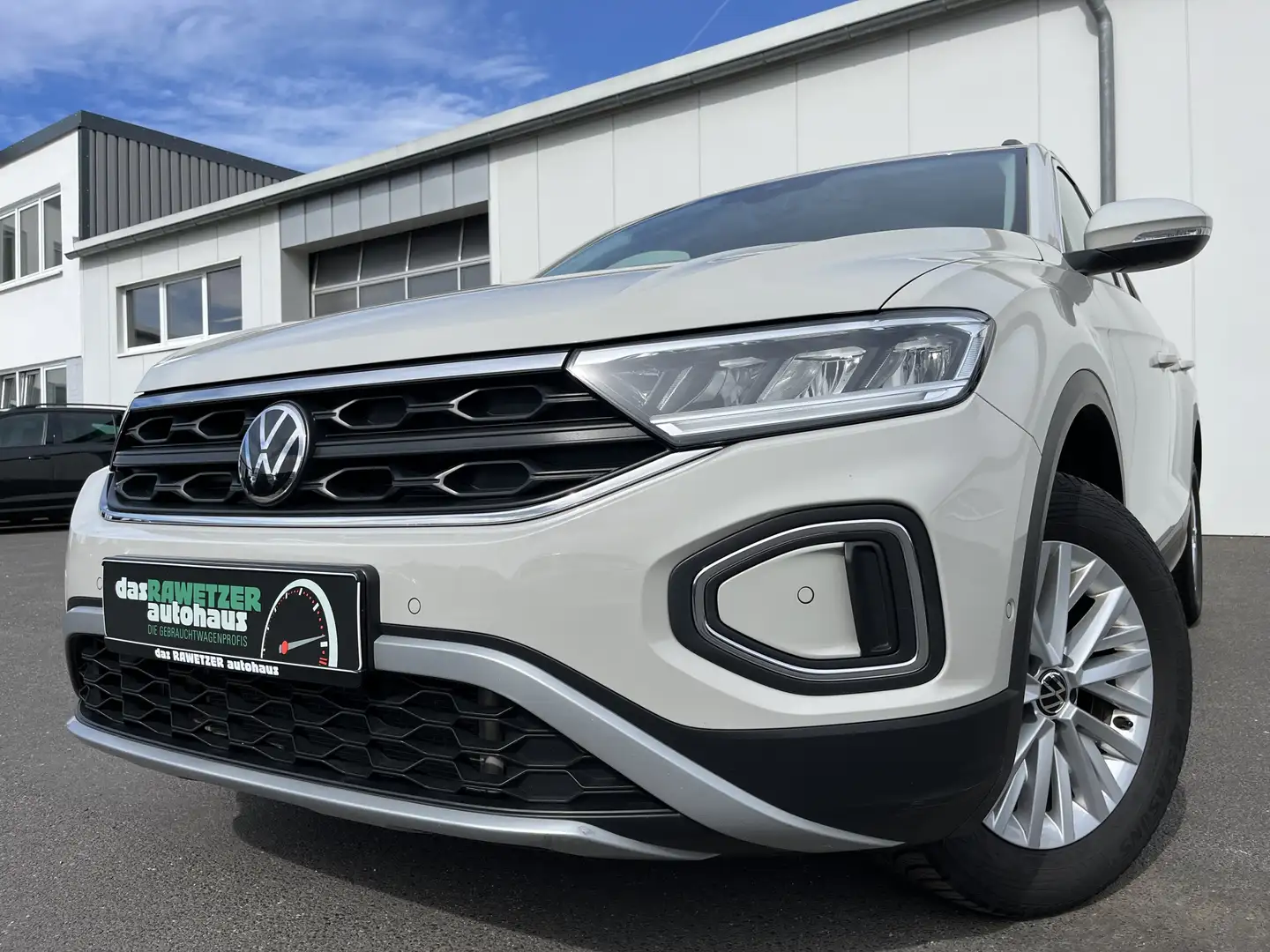 Volkswagen T-Roc 1.5 TSI DSG Life 160€ m. 20% Anzahlung AHK Digit Grau - 1