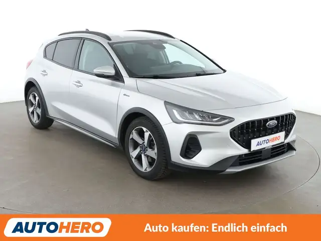 Ford Focus view 8