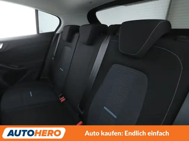 Ford Focus view 14