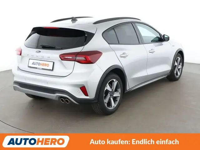 Ford Focus view 6