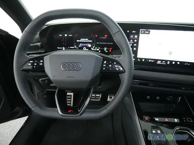 Audi A6 view 11