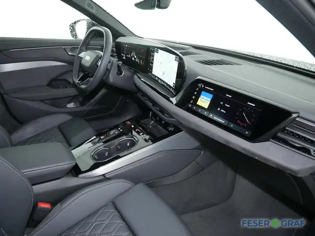 Audi A6 view 5