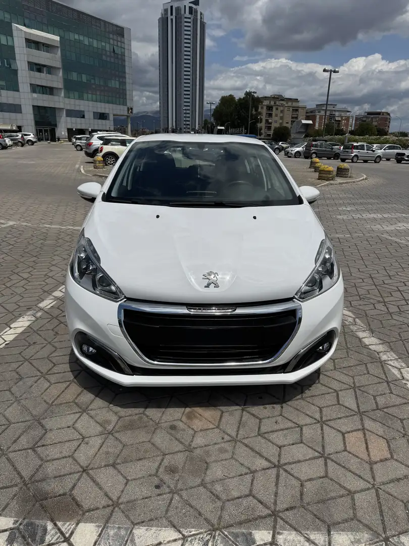 Peugeot 208 5p 1.6 bluehdi Allure 75cv - 1