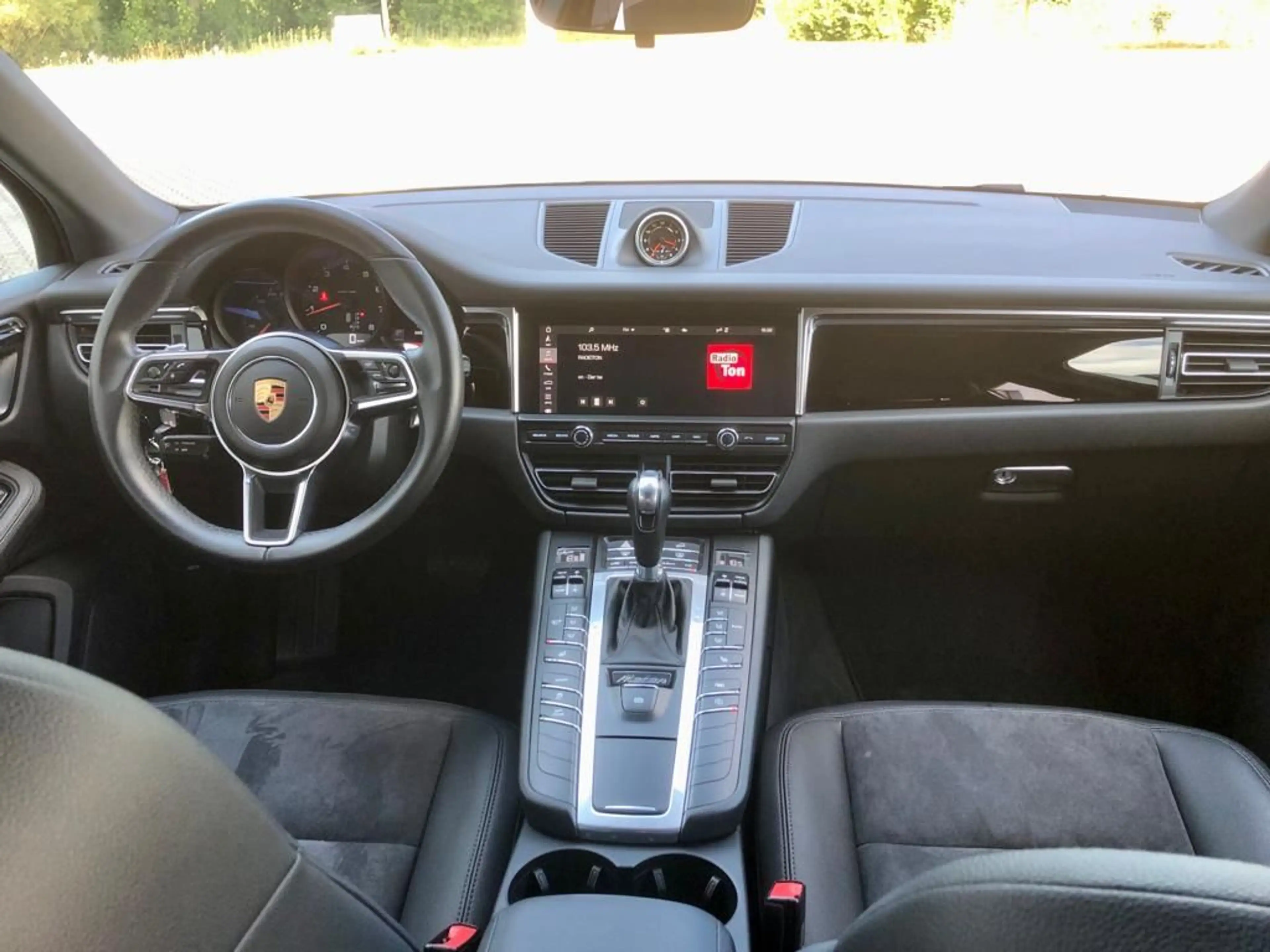 Porsche Macan 2,0 Facelift Chrono Spurhalte LED — photo 13