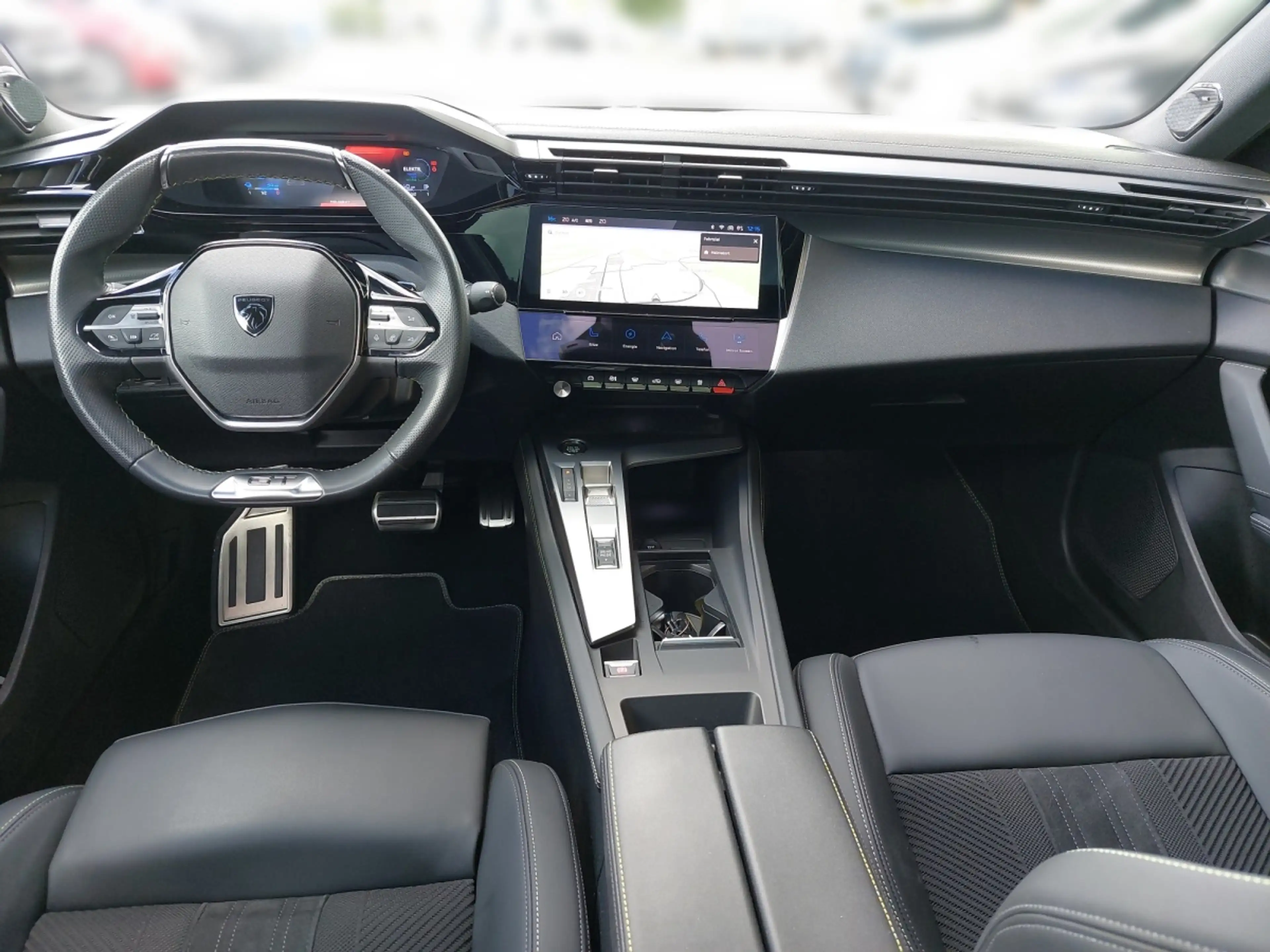Peugeot 408 Hybrid PHEV 225 e-EAT8 GT — photo 4