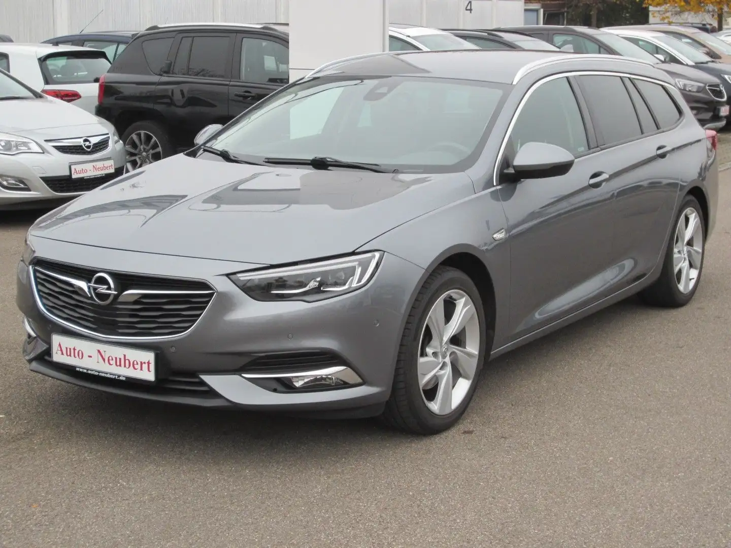 Opel Insignia B Sports Tourer Dynamic Grijs - 2