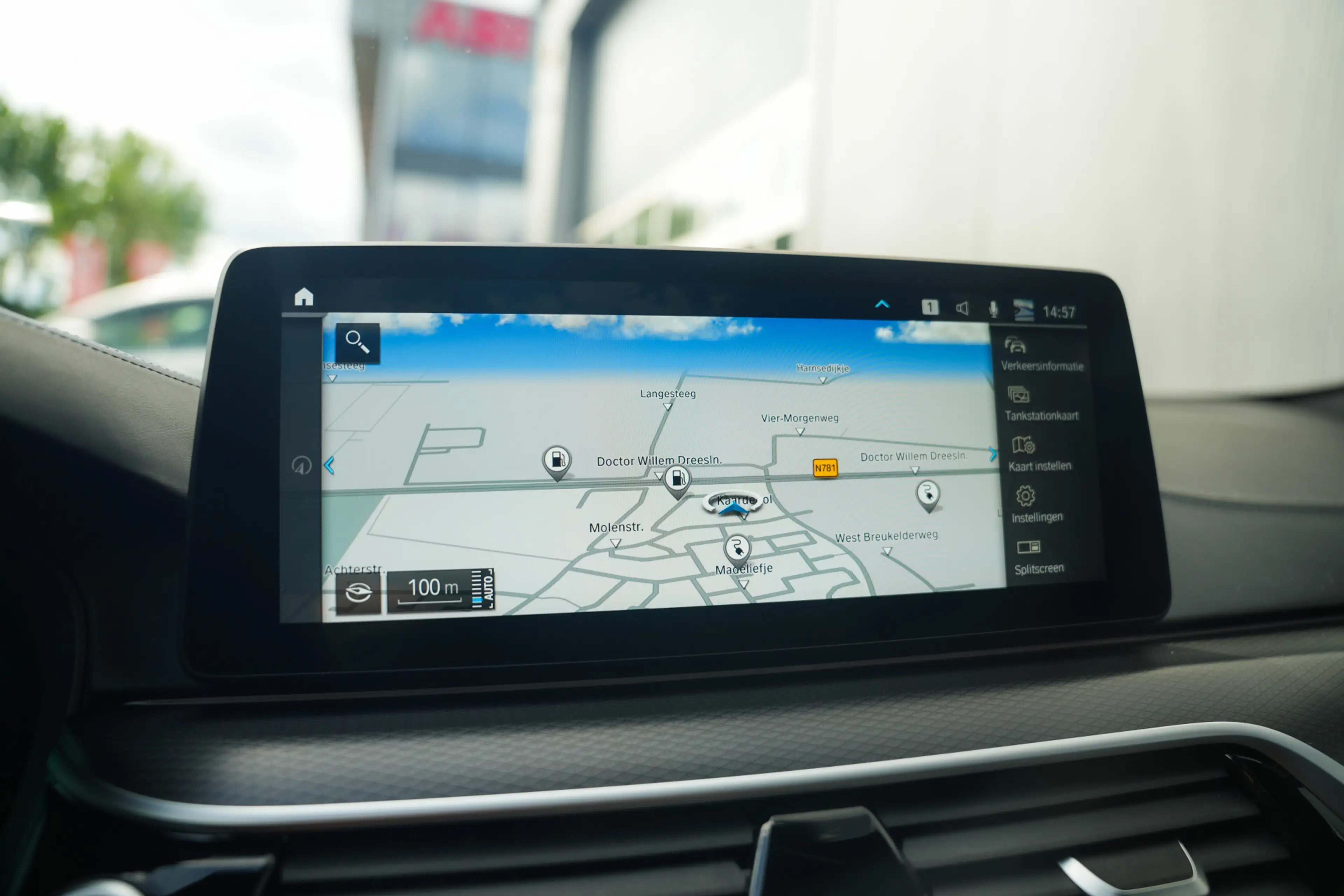 BMW 545 5-serie 545e xDrive Business Edition Plus M-Sport — photo 38
