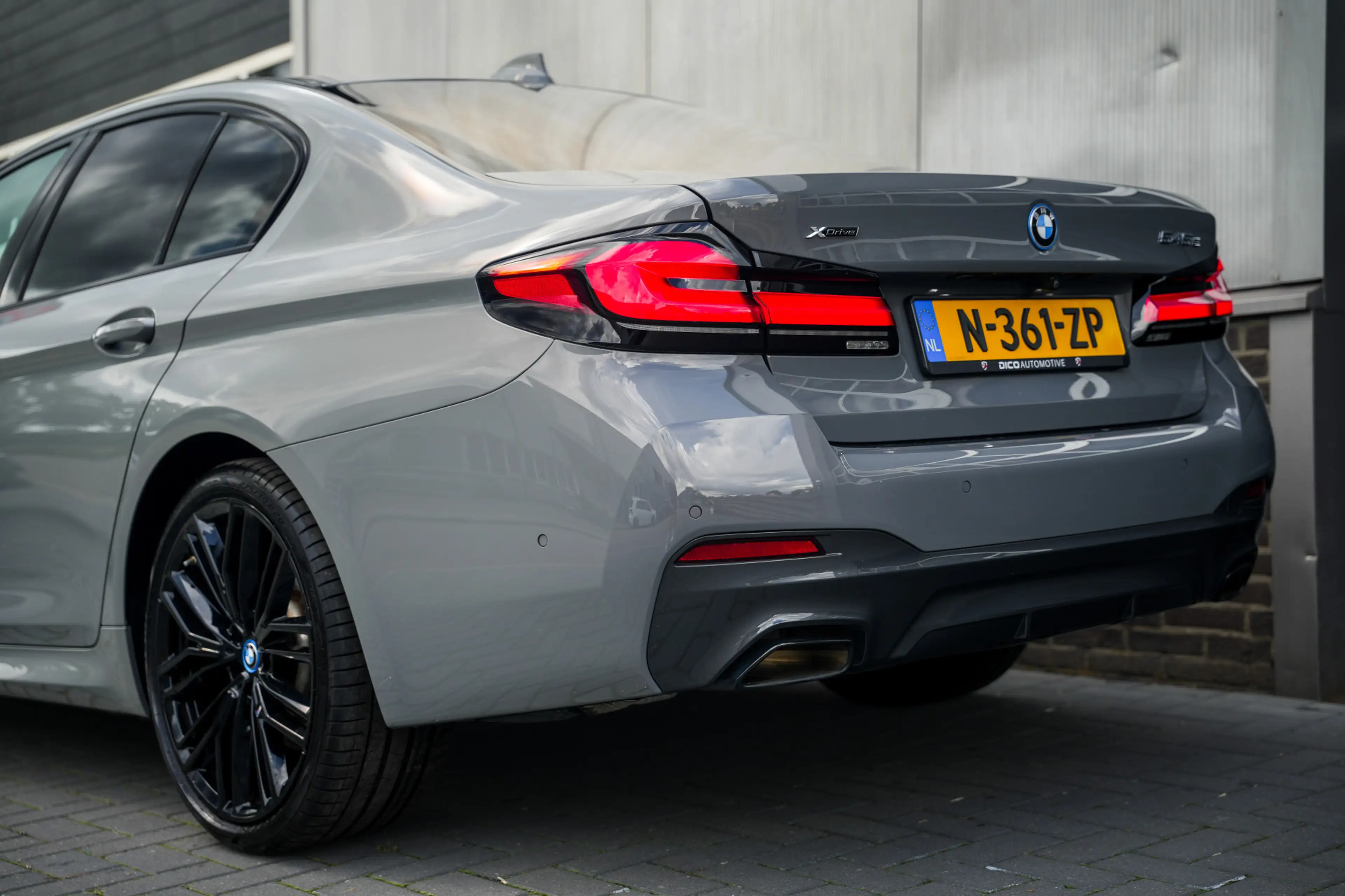 BMW 545 5-serie 545e xDrive Business Edition Plus M-Sport — photo 10