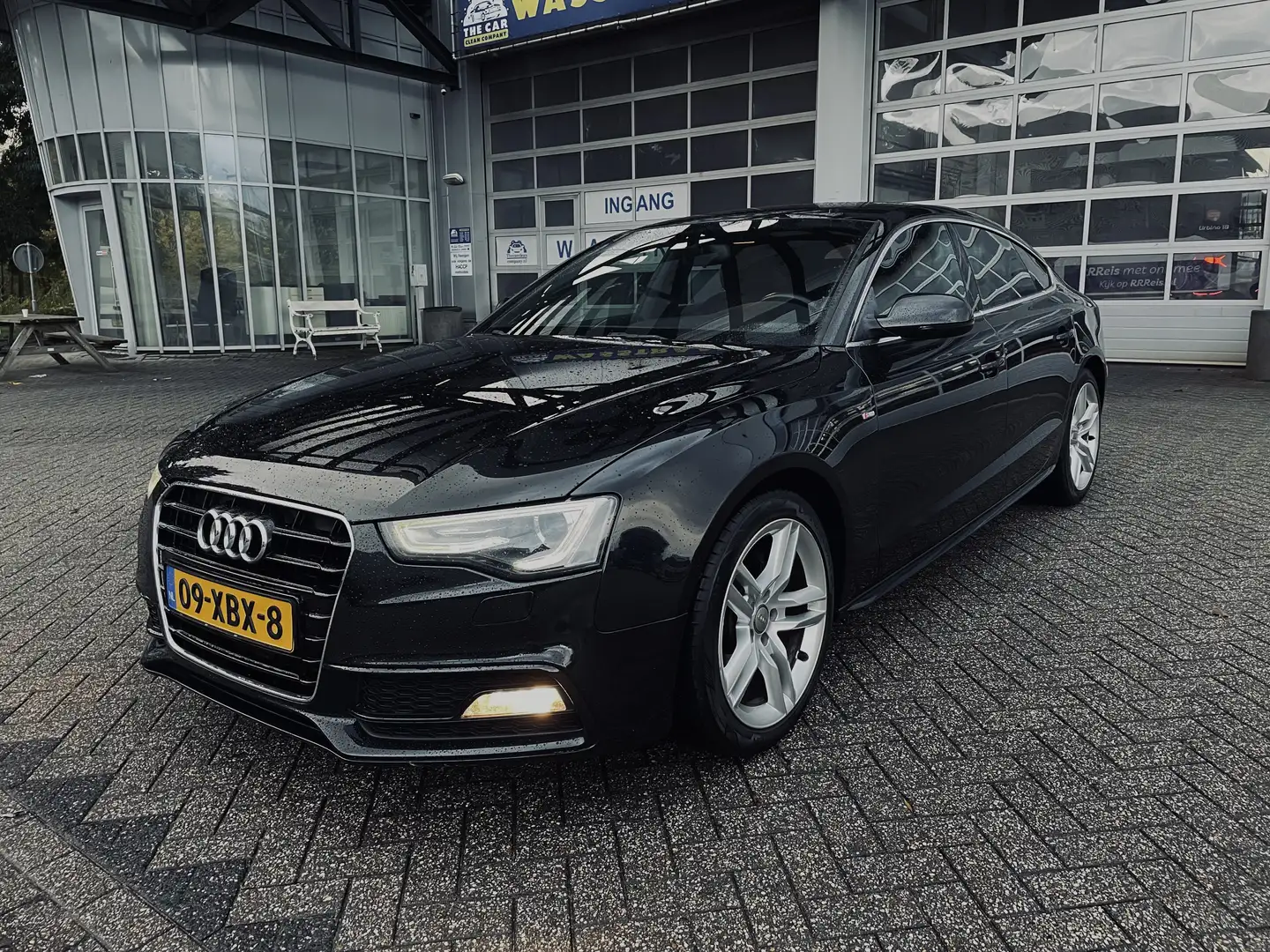 Audi A5 Sportback 1.8 TFSI | S-LINE | NIEUWE MOTOR Zwart - 2