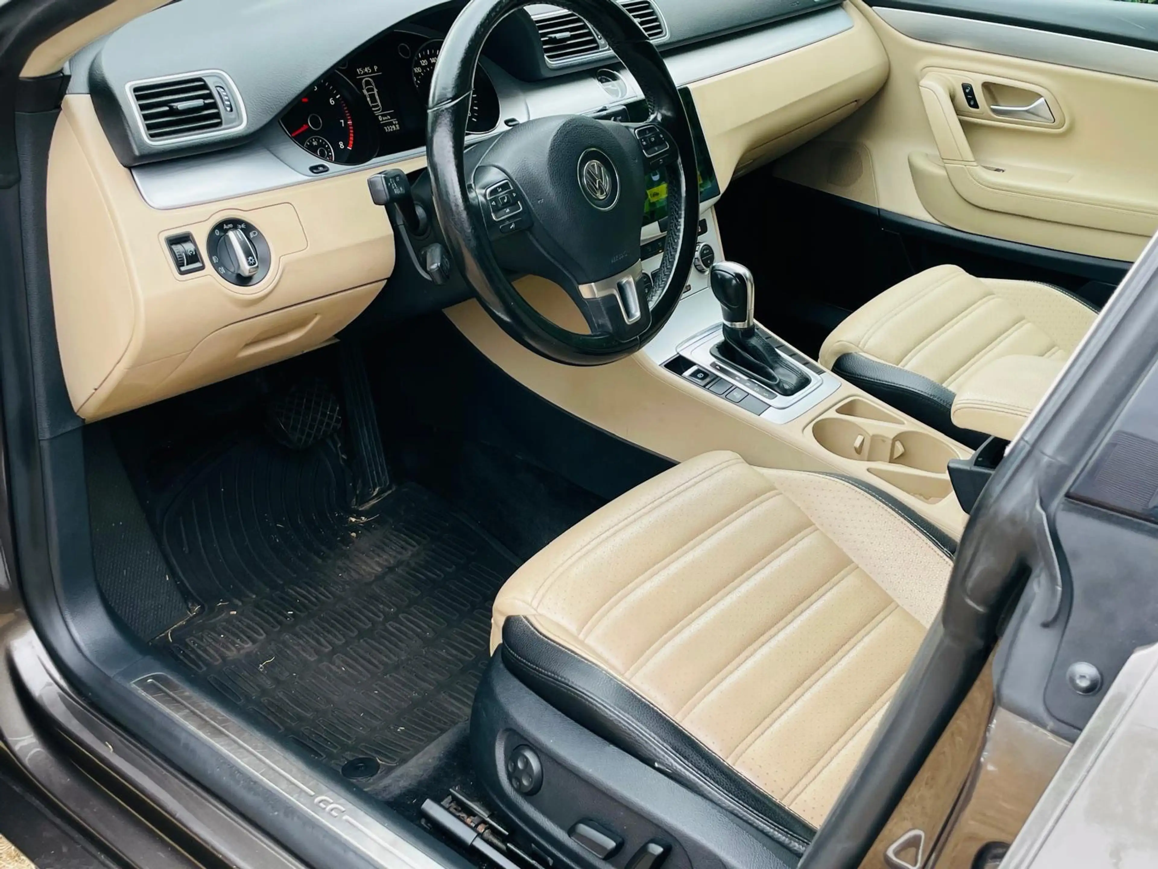 Volkswagen CC 2.0 TSI/Automaat /Leer/Stoelverwarm — photo 8