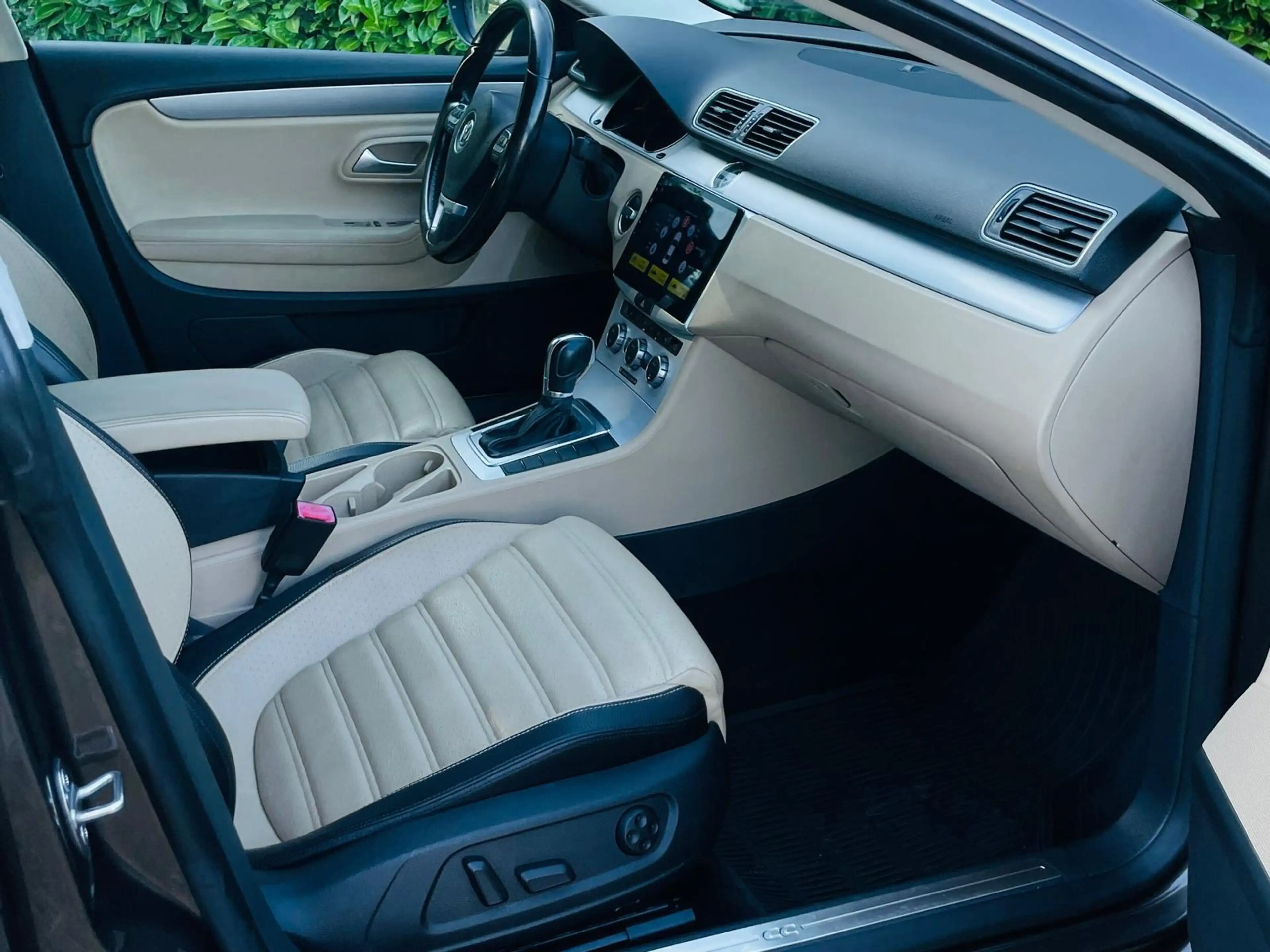 Volkswagen CC 2.0 TSI/Automaat /Leer/Stoelverwarm — photo 12