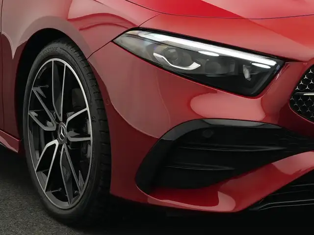 Mercedes-Benz A Class view 9