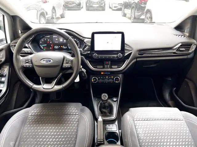 Ford Fiesta view 9