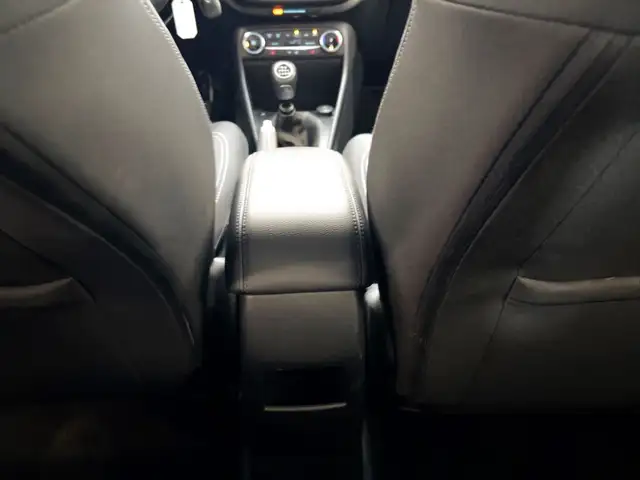Ford Fiesta view 14